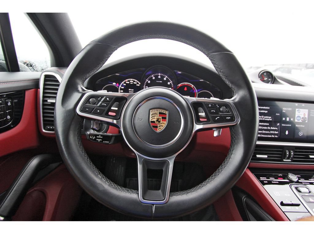 Used 2021 Porsche Cayenne AWD/4WD image 14