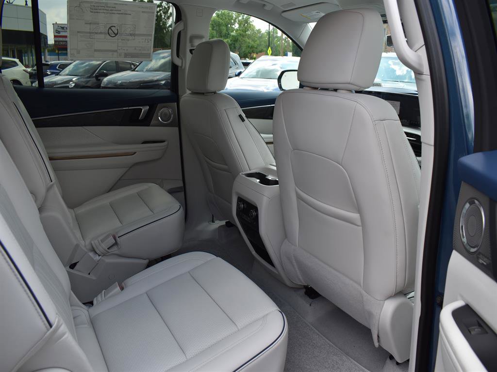 New 2026 Buick Enclave Avenir w/ Super Cruise Package image 6