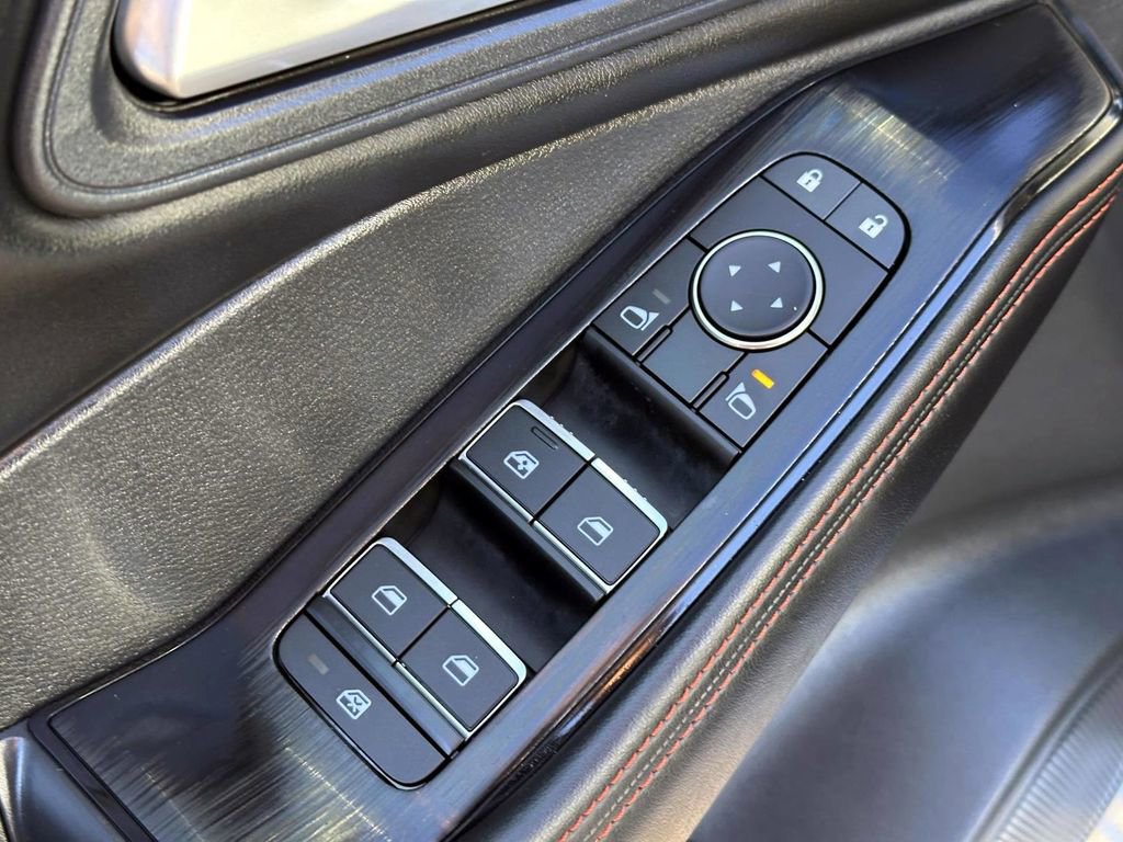 Certified 2025 Nissan Rogue SV w/ Rock Creek Premium Package image 18