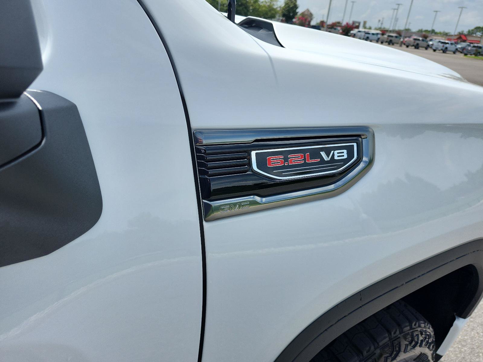 Certified 2026 GMC Sierra 1500 AT4 w/ AT4 Premium Package AWD/4WD image 8