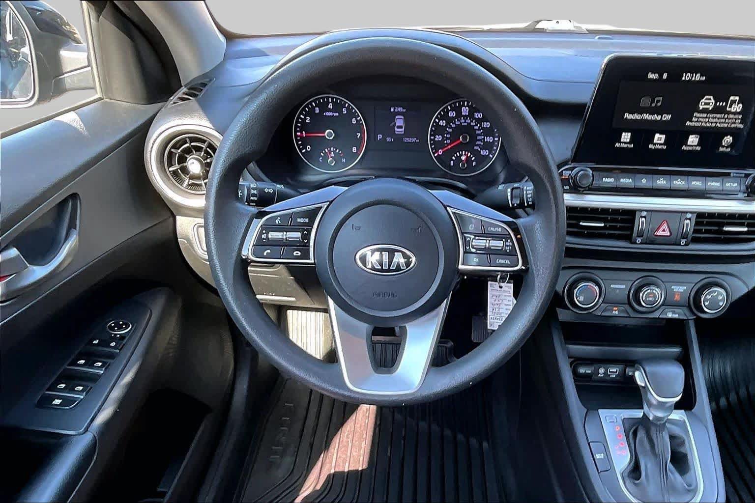 Used 2021 Kia Forte LXS FWD image 6