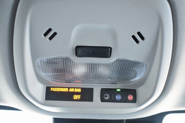 Used 2025 Chevrolet Trax LT w/ LT Convenience Package image 31