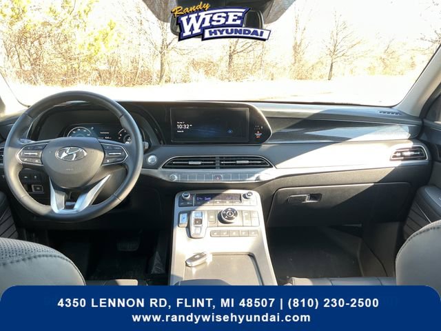 Used 2021 Hyundai Palisade Limited w/ Cargo Package image 12