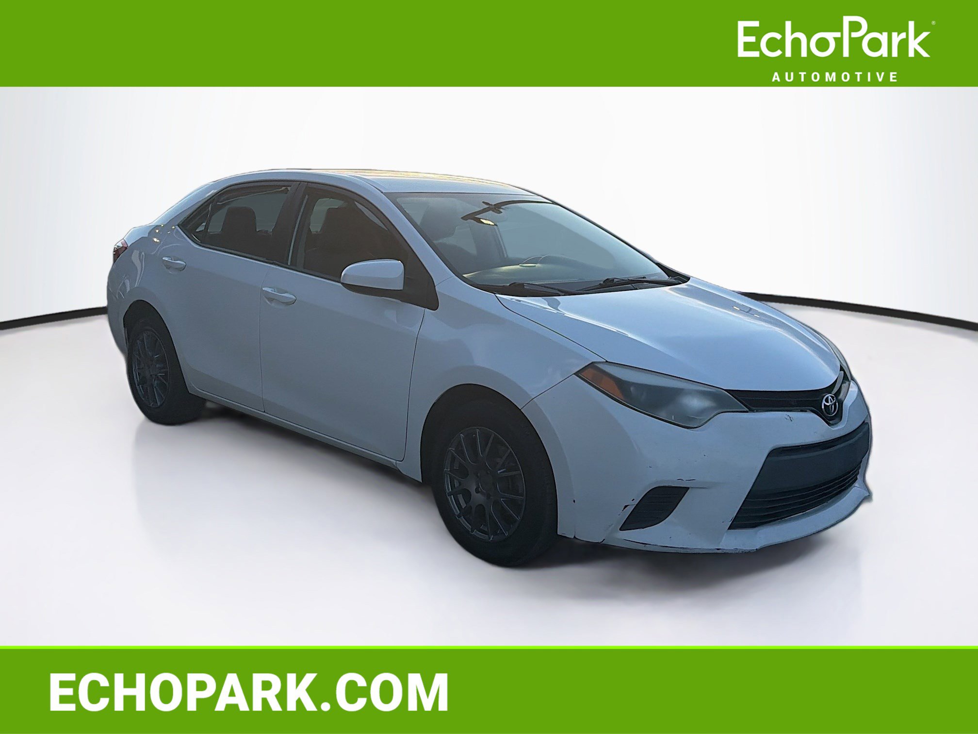 Used 2014 Toyota Corolla LE FWD image 1
