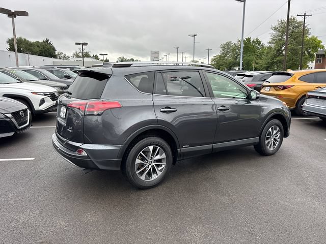 Used 2017 Toyota RAV4 XLE w/ Convenience Package AWD/4WD image 29