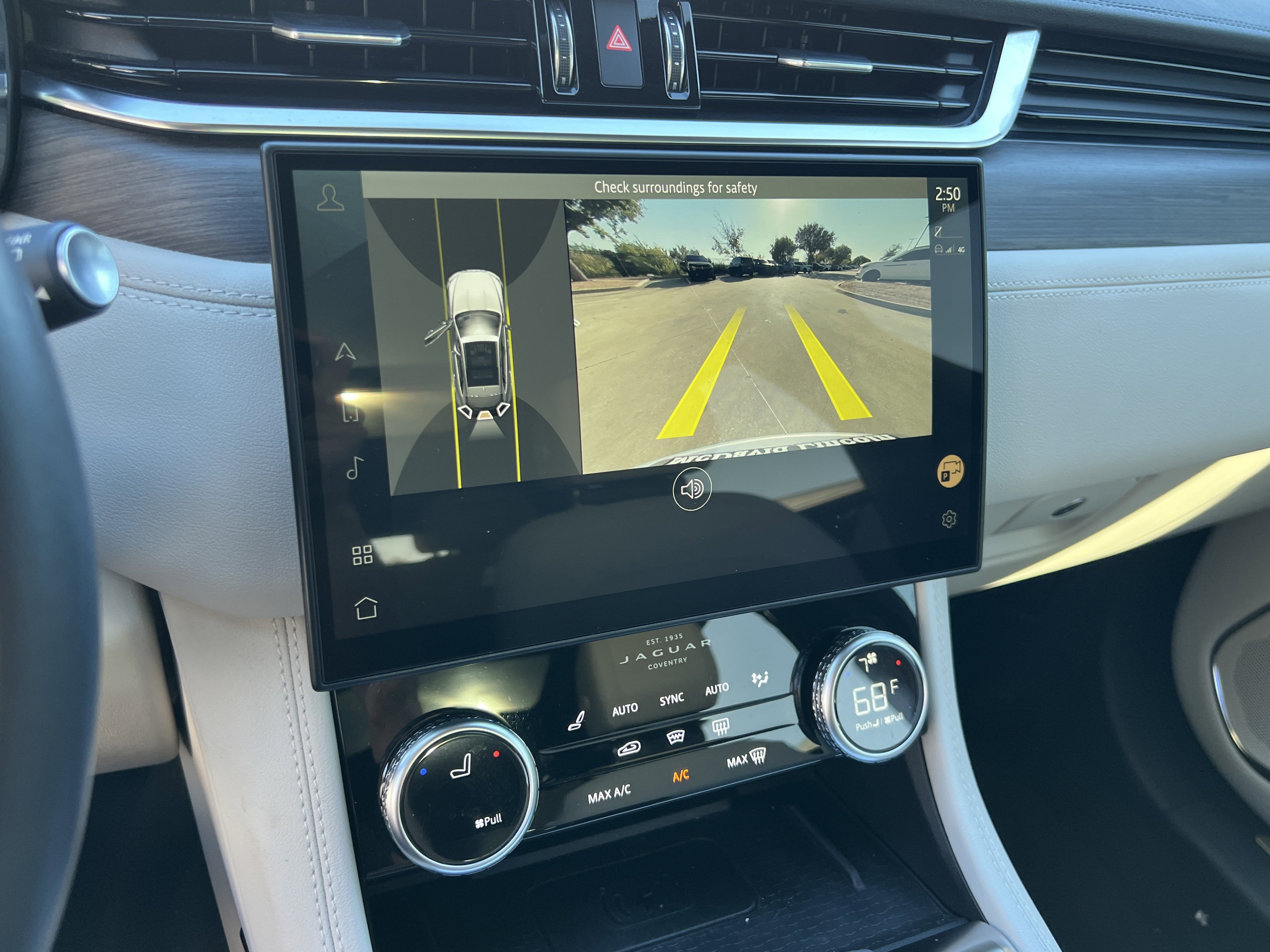 Used 2023 Jaguar F-PACE S image 20