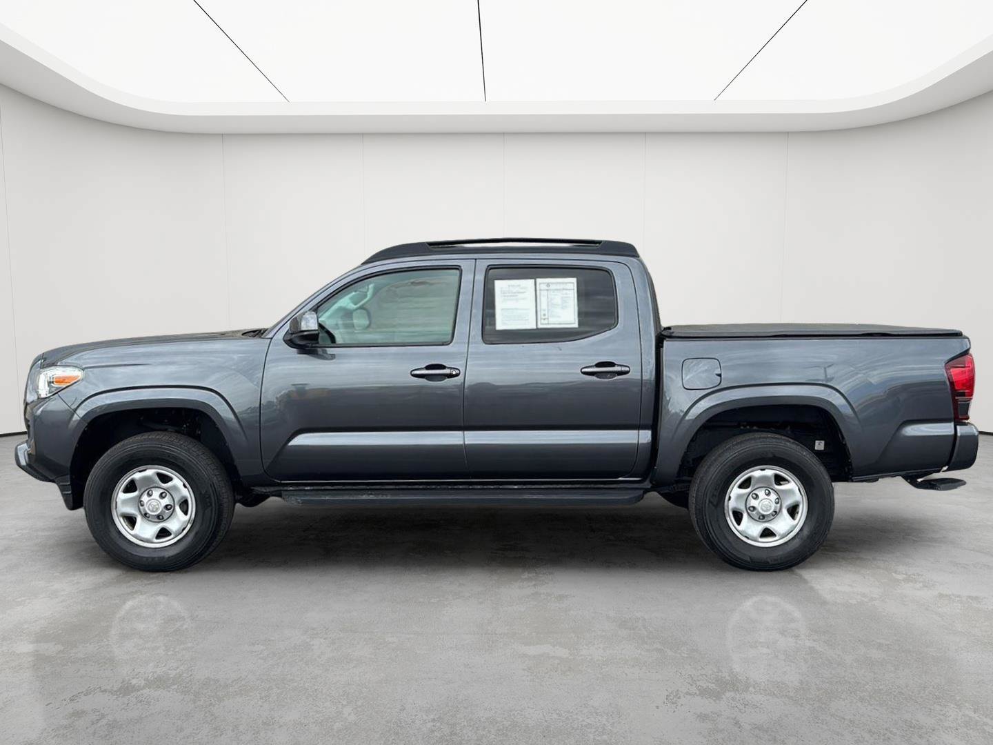 Used 2023 Toyota Tacoma SR AWD/4WD image 35