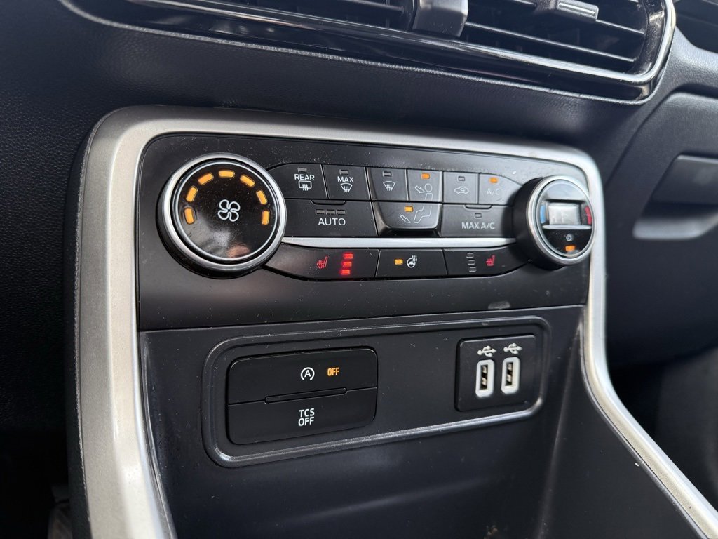 Used 2021 Ford EcoSport Titanium image 17