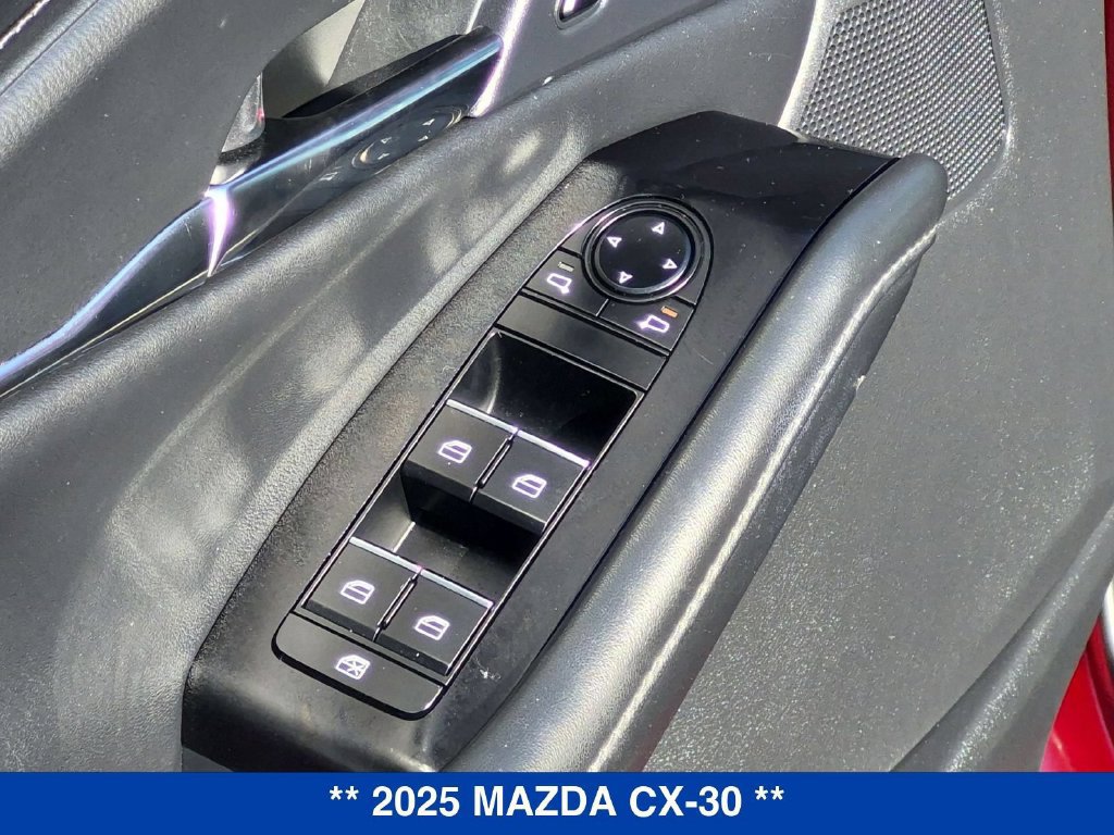 Used 2025 MAZDA CX-30 AWD 2.5 S w/ Preferred Package image 11