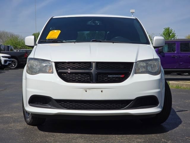 Used 2014 Dodge Grand Caravan SE image 3