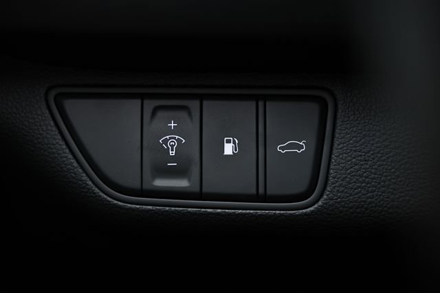 New 2026 Genesis G70 3.3T Sport Prestige image 31