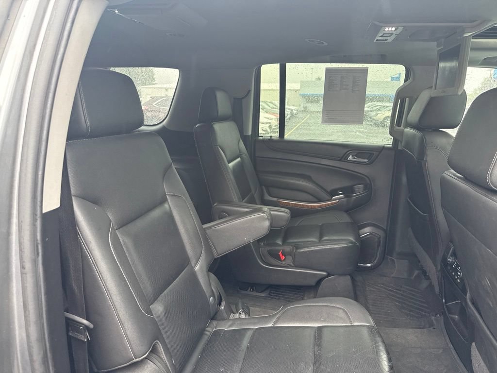 Used 2020 Chevrolet Suburban Premier AWD/4WD image 9