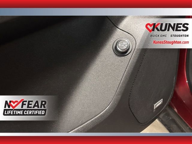 Used 2023 GMC Acadia SLT image 18