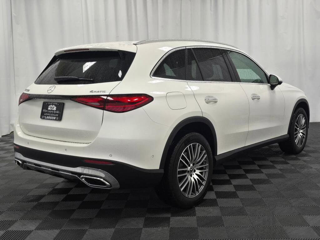 New 2026 Mercedes-Benz GLC 300 4MATIC image 6