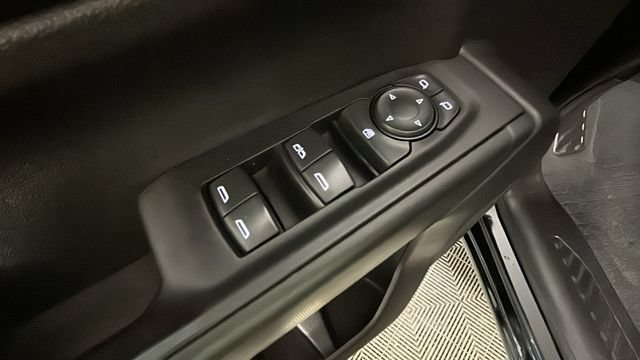 Used 2021 Chevrolet Silverado 1500 Custom AWD/4WD image 10