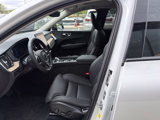 New 2027 Volvo XC60 B5 Ultra AWD/4WD image 12