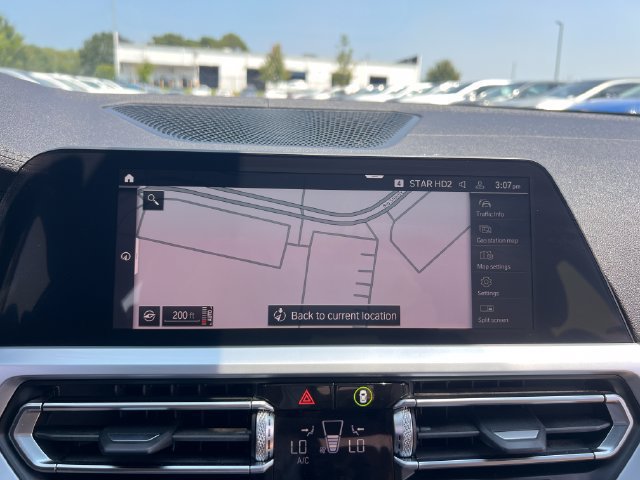 Used 2020 BMW 330i Sedan w/ M Sport Package RWD image 21