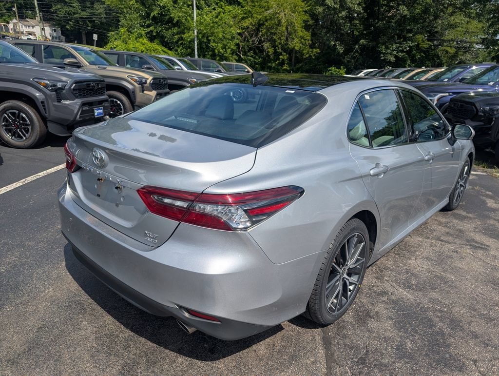 Used 2024 Toyota Camry XLE w/ Cold Weather Package AWD/4WD image 8