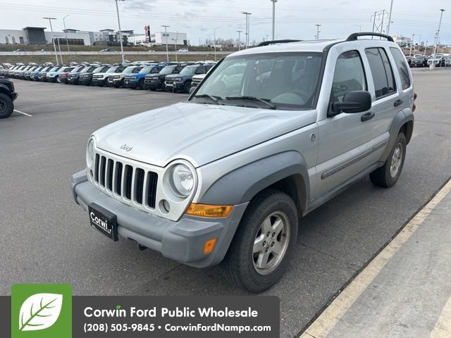 Used 2005 Jeep Liberty Sport image 1