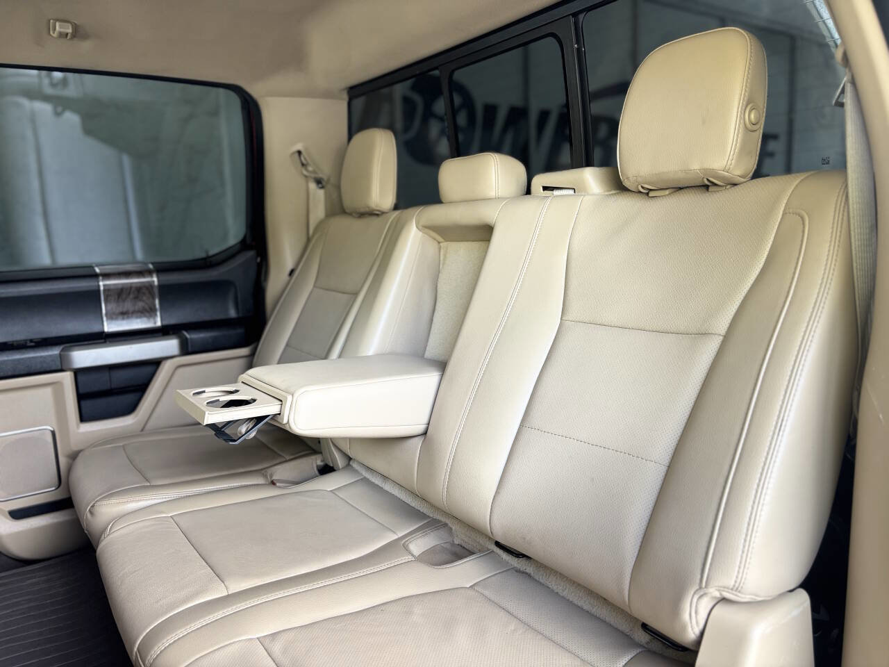 Used 2017 Ford F350 Lariat w/ Lariat Value Package AWD/4WD image 23