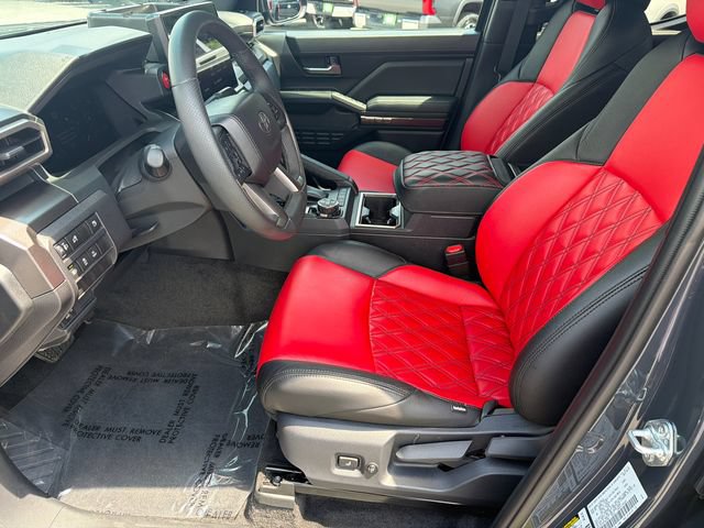 Used 2025 Toyota Tacoma TRD Off-Road AWD/4WD image 9