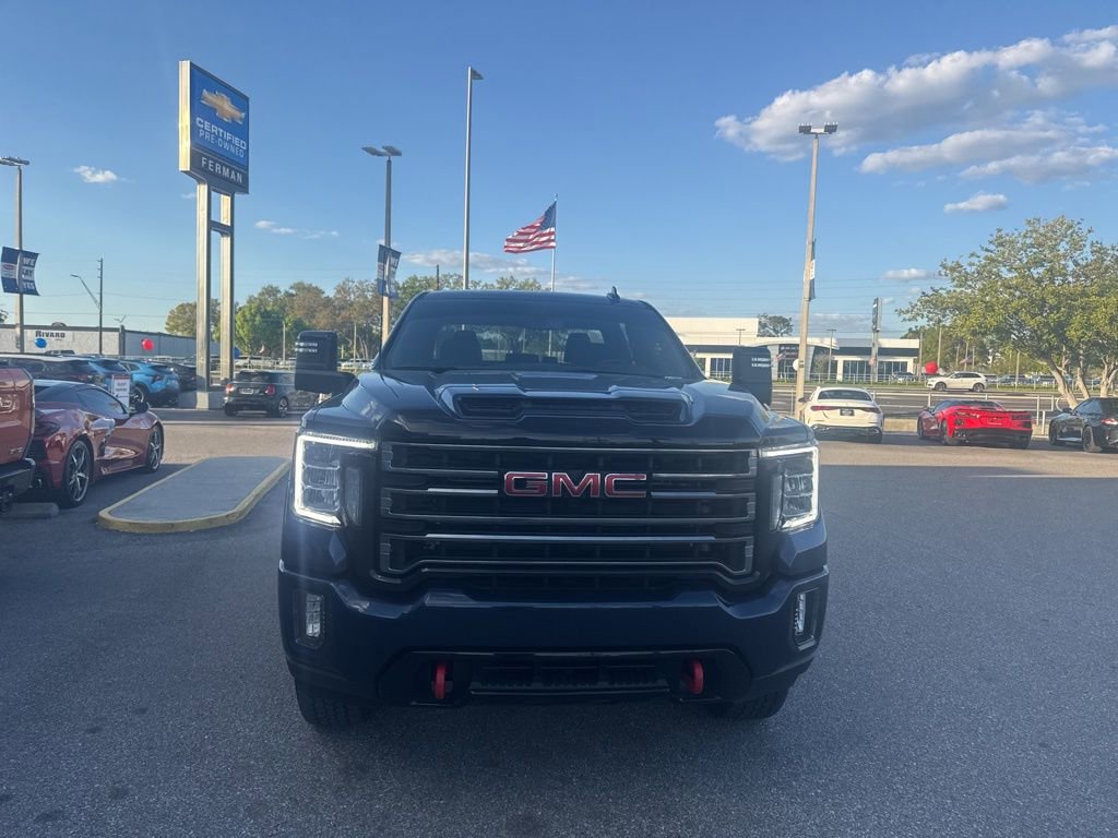 Used 2023 GMC Sierra 2500 AT4 image 2