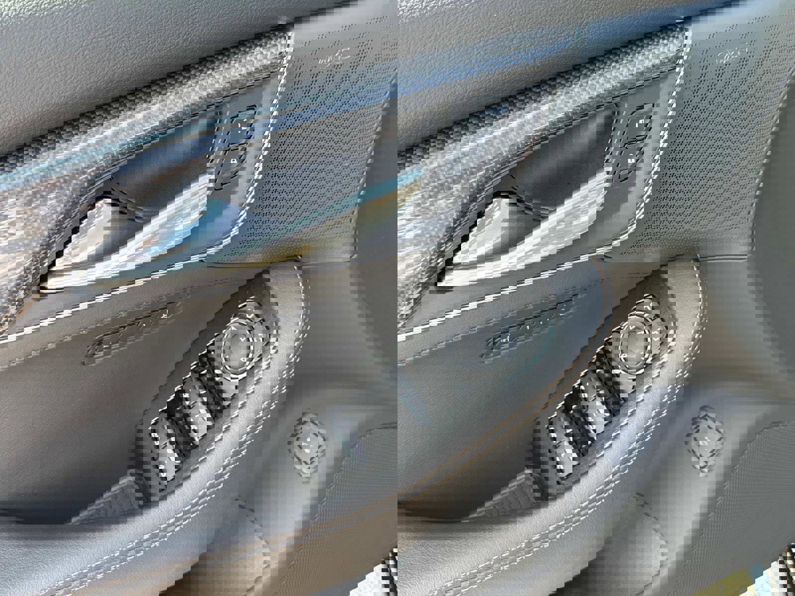 New 2025 Cadillac CT5 Sport image 13