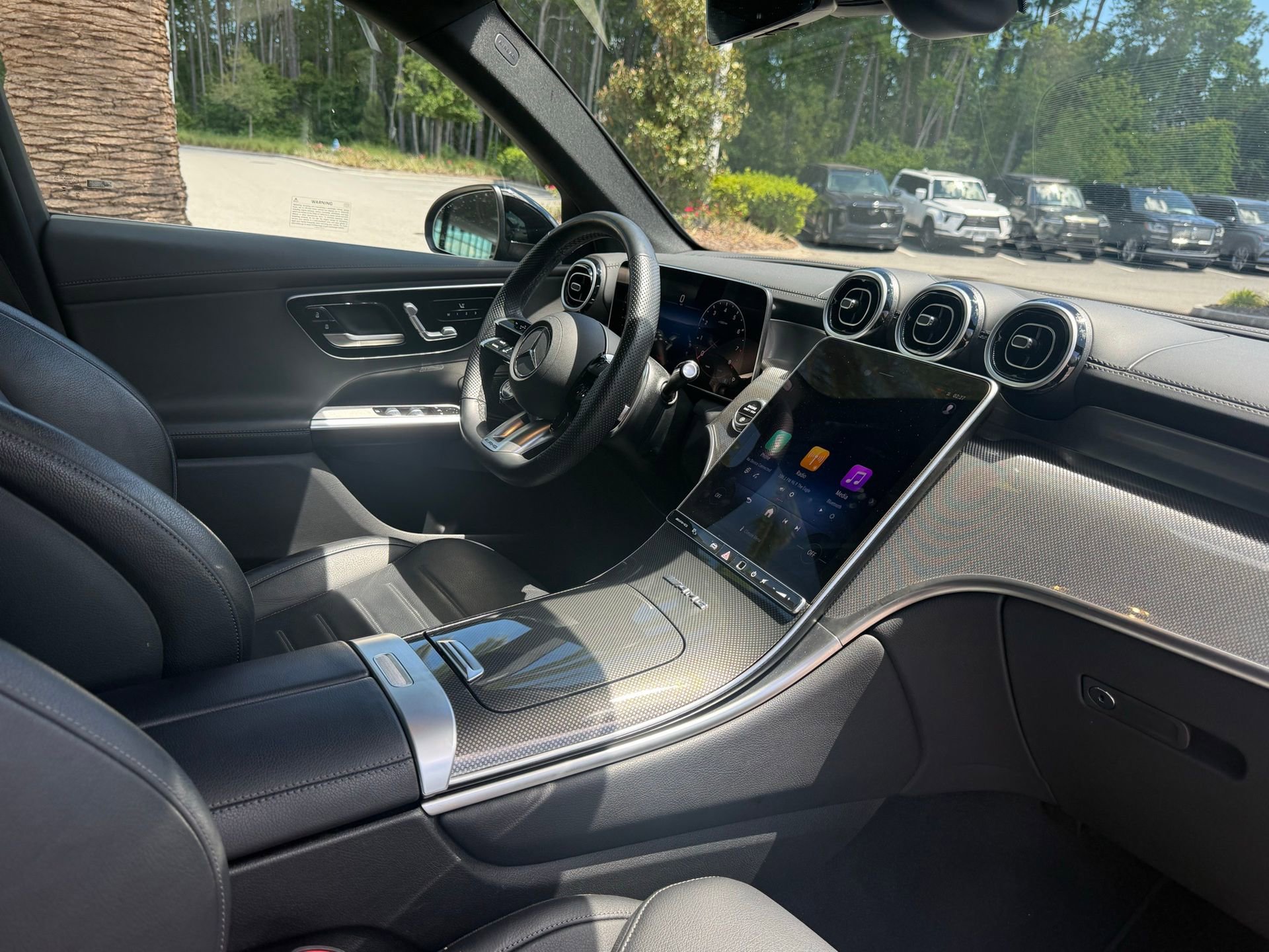 Used 2025 Mercedes-Benz GLC 43 AMG 4MATIC image 39