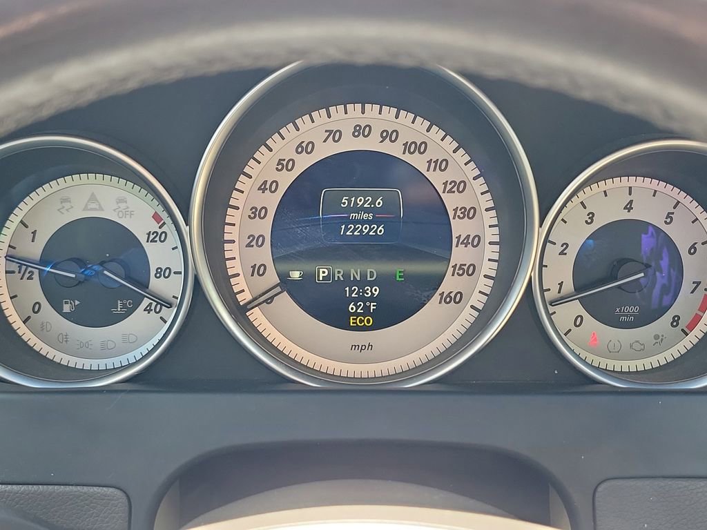 Used 2013 Mercedes-Benz C 300 4MATIC Sedan image 25