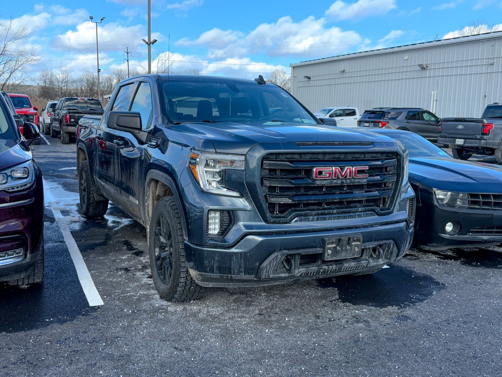 Used 2020 GMC Sierra 1500 Elevation w/ Elevation Value Package image 1