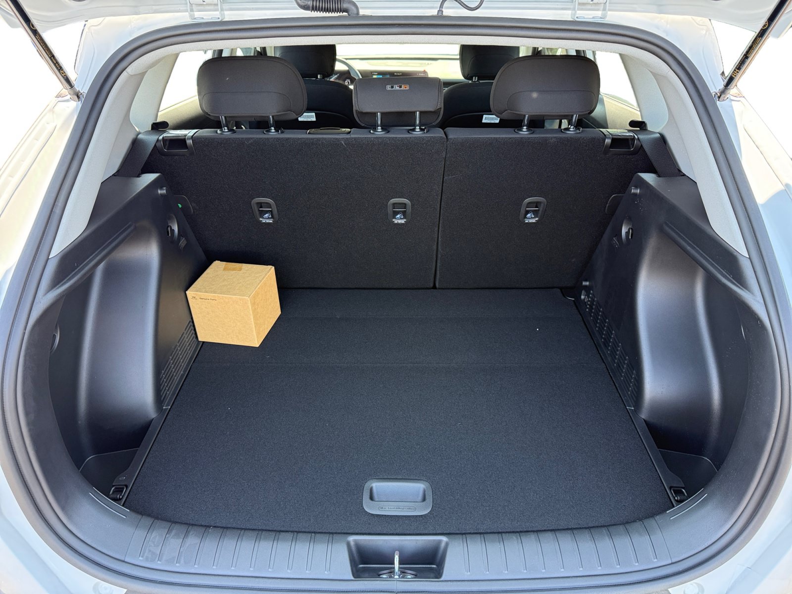 Certified 2026 Hyundai Kona SE FWD image 17