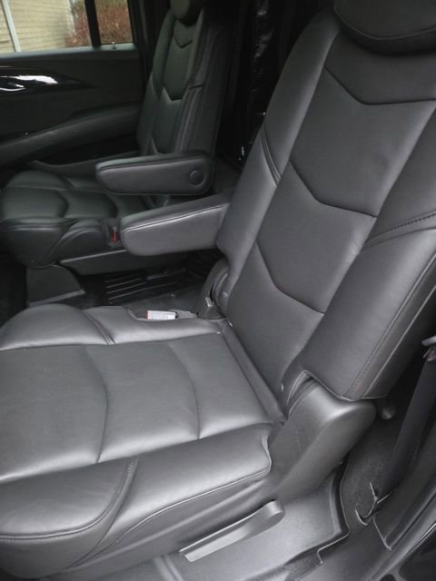 Used 2016 Cadillac Escalade ESV Platinum image 8