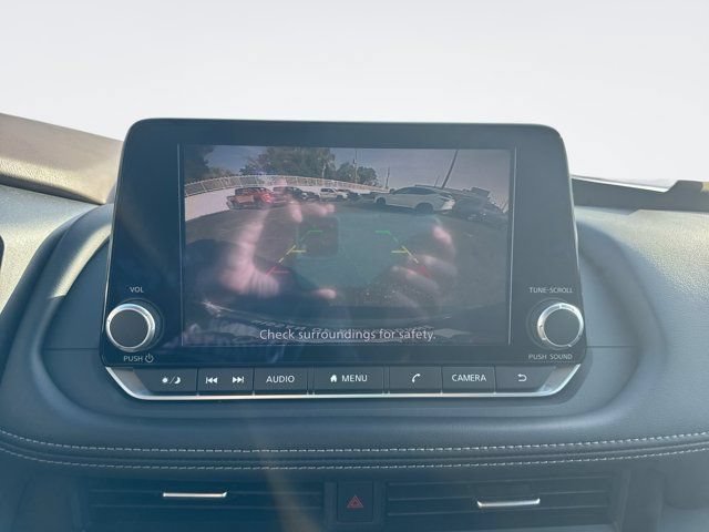 Certified 2023 Nissan Rogue S FWD image 21