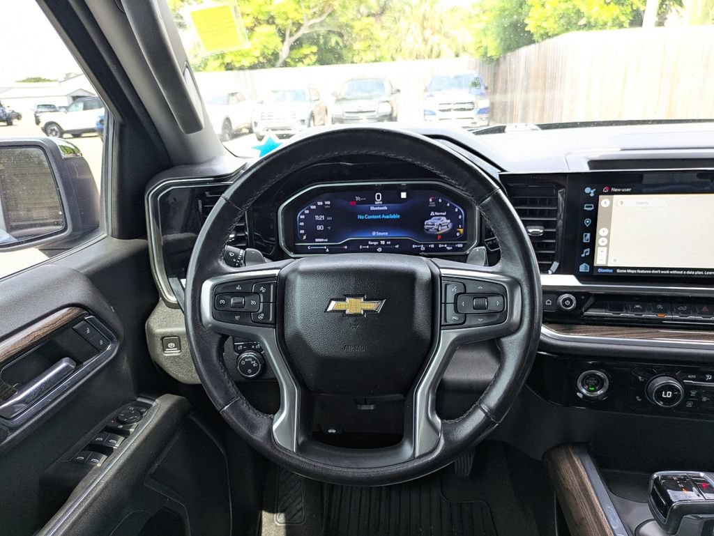 Used 2023 Chevrolet Silverado 1500 LT RWD image 16