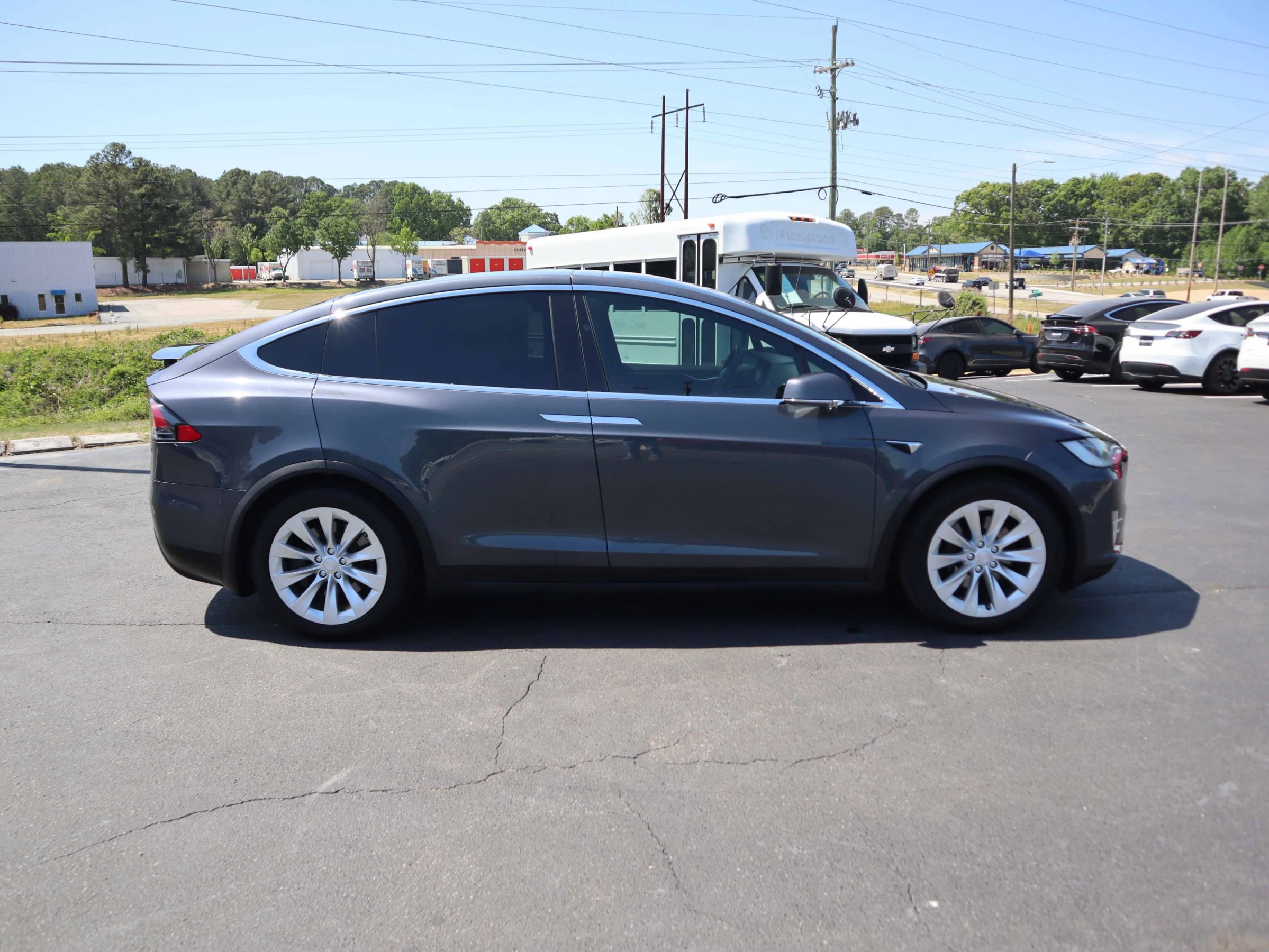 Used 2018 Tesla Model X 100D image 16