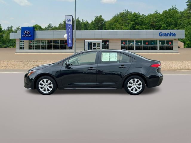 Used 2020 Toyota Corolla LE FWD image 11