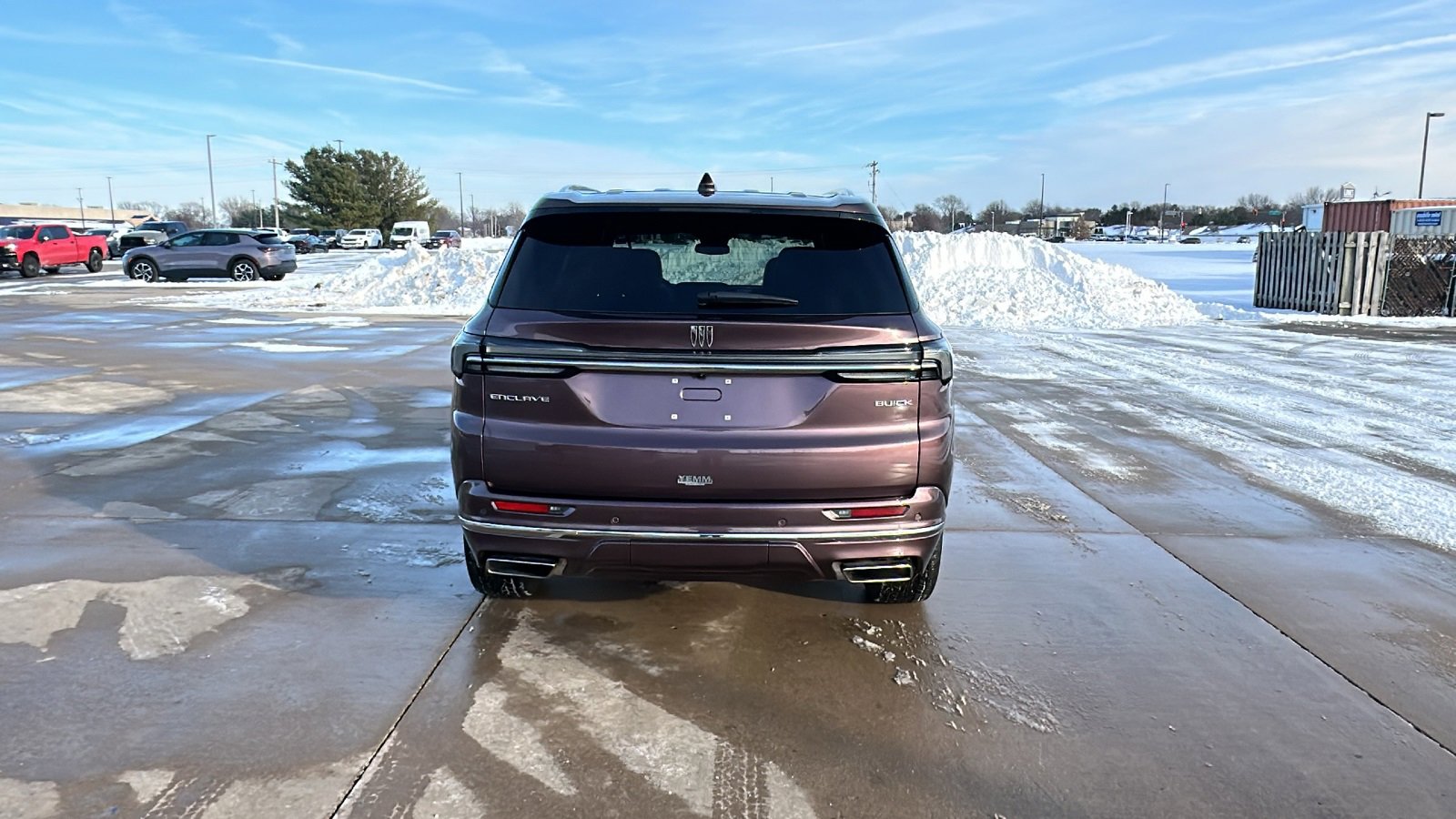 Used 2025 Buick Enclave Avenir w/ Trailering Package, 5000 lbs. image 8