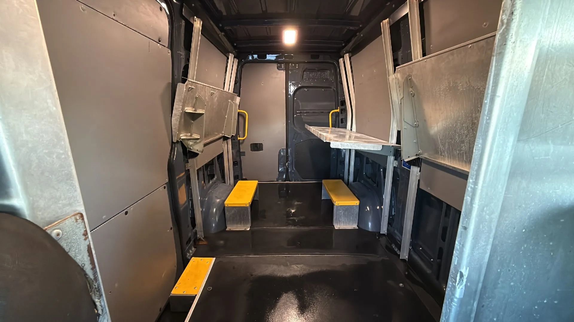 Used 2019 Mercedes-Benz Sprinter 144 image 14