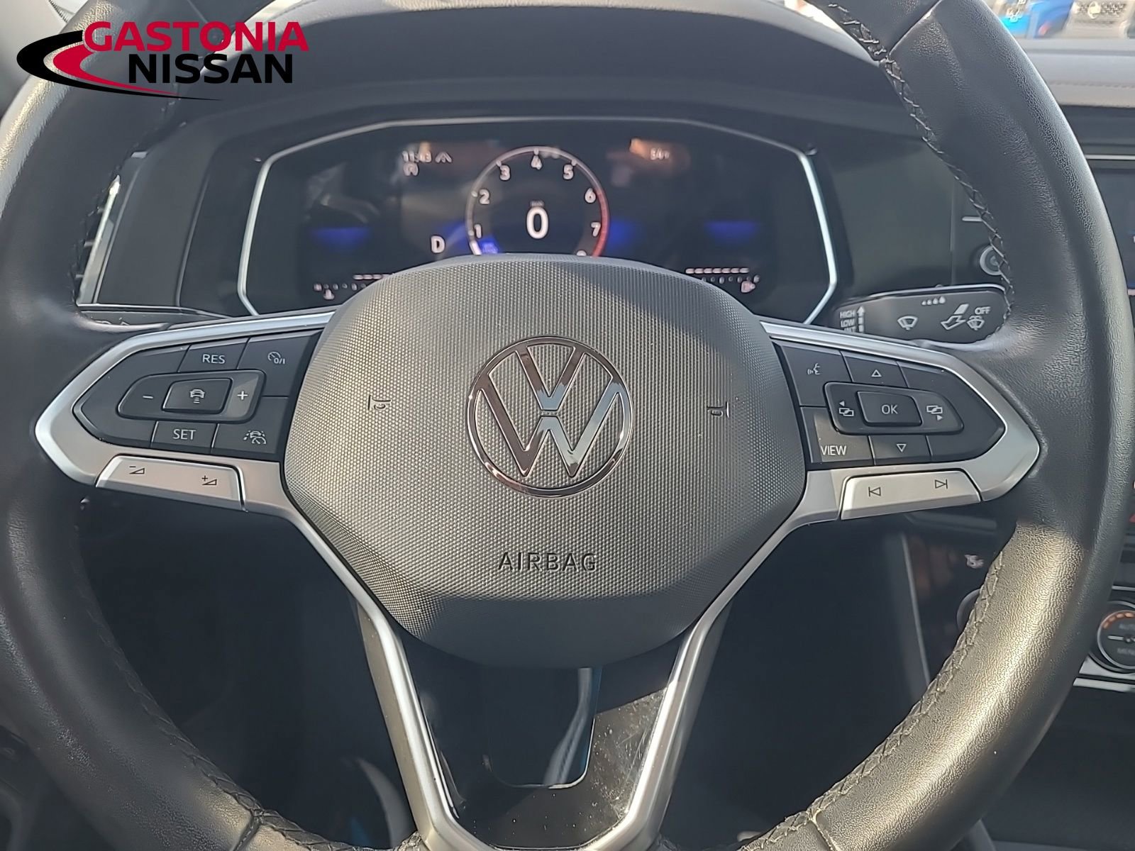 Used 2024 Volkswagen Jetta SE image 33