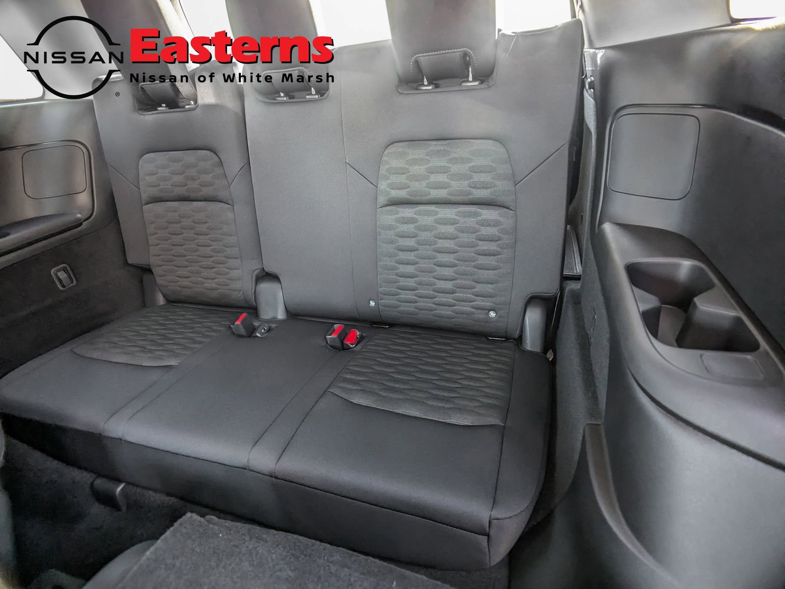 New 2025 Nissan Pathfinder SV w/ SV Premium Package image 23