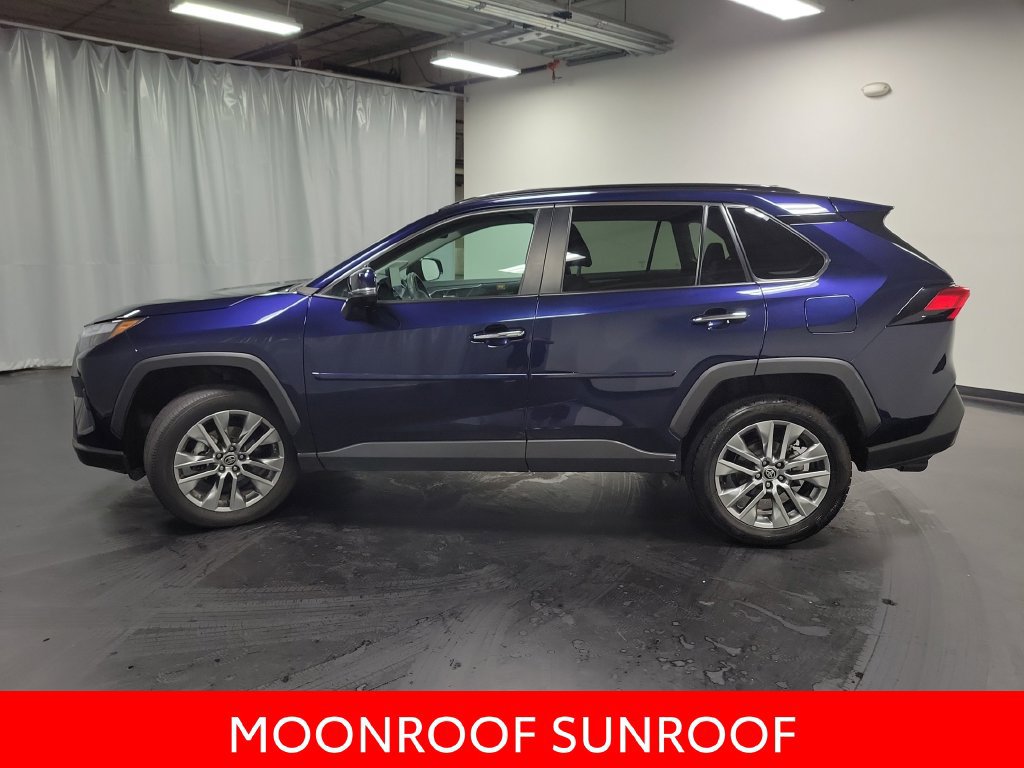 Used 2023 Toyota RAV4 Limited w/ Limited Grade Weather Package AWD/4WD image 5