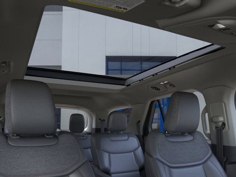 New 2026 Ford Explorer Active w/ Active Comfort Package AWD/4WD image 24