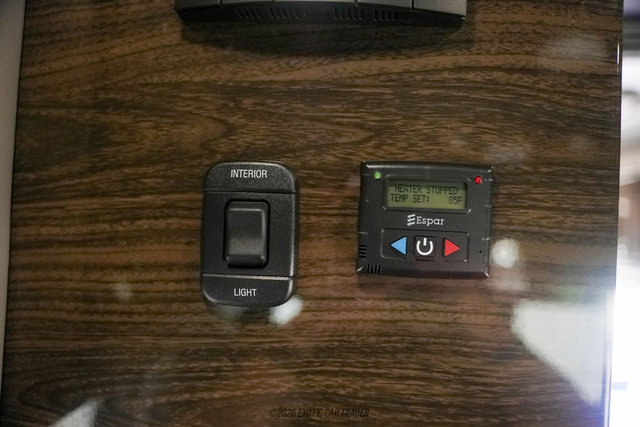 Used 2017 Mercedes-Benz Sprinter 3500 image 78