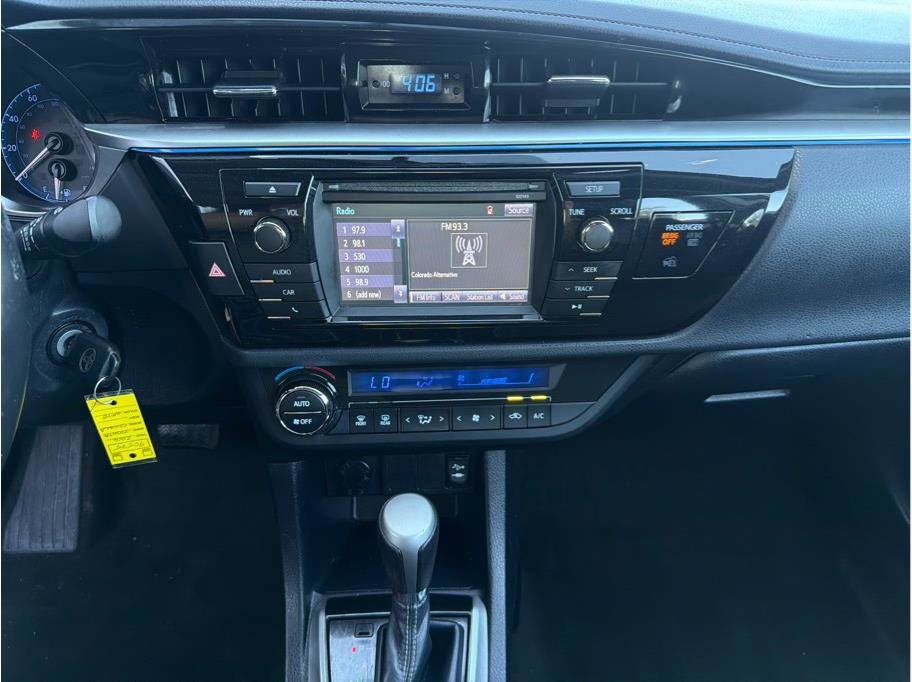 Used 2014 Toyota Corolla S FWD image 16