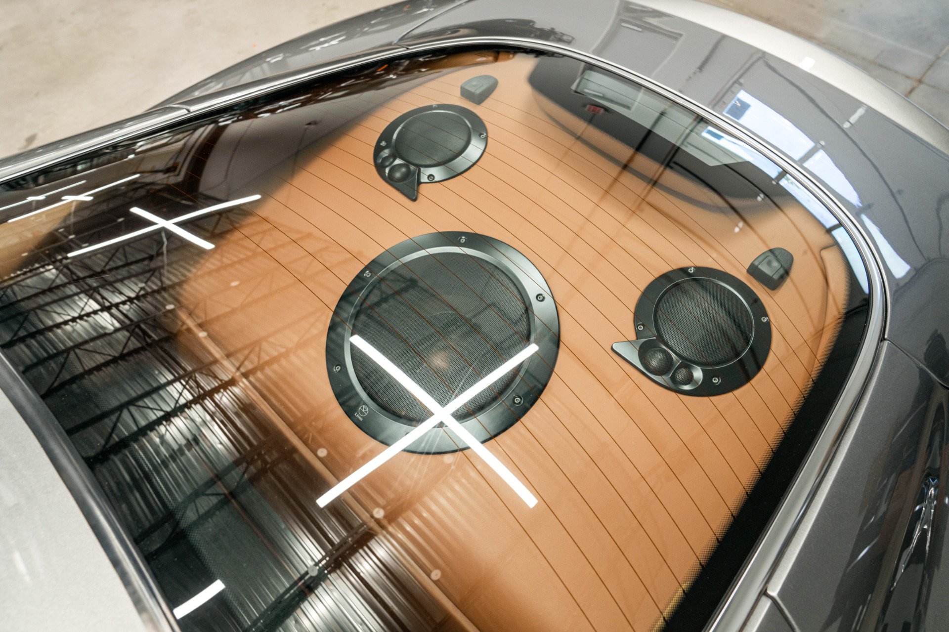 Used 2003 Aston Martin Vanquish RWD image 34