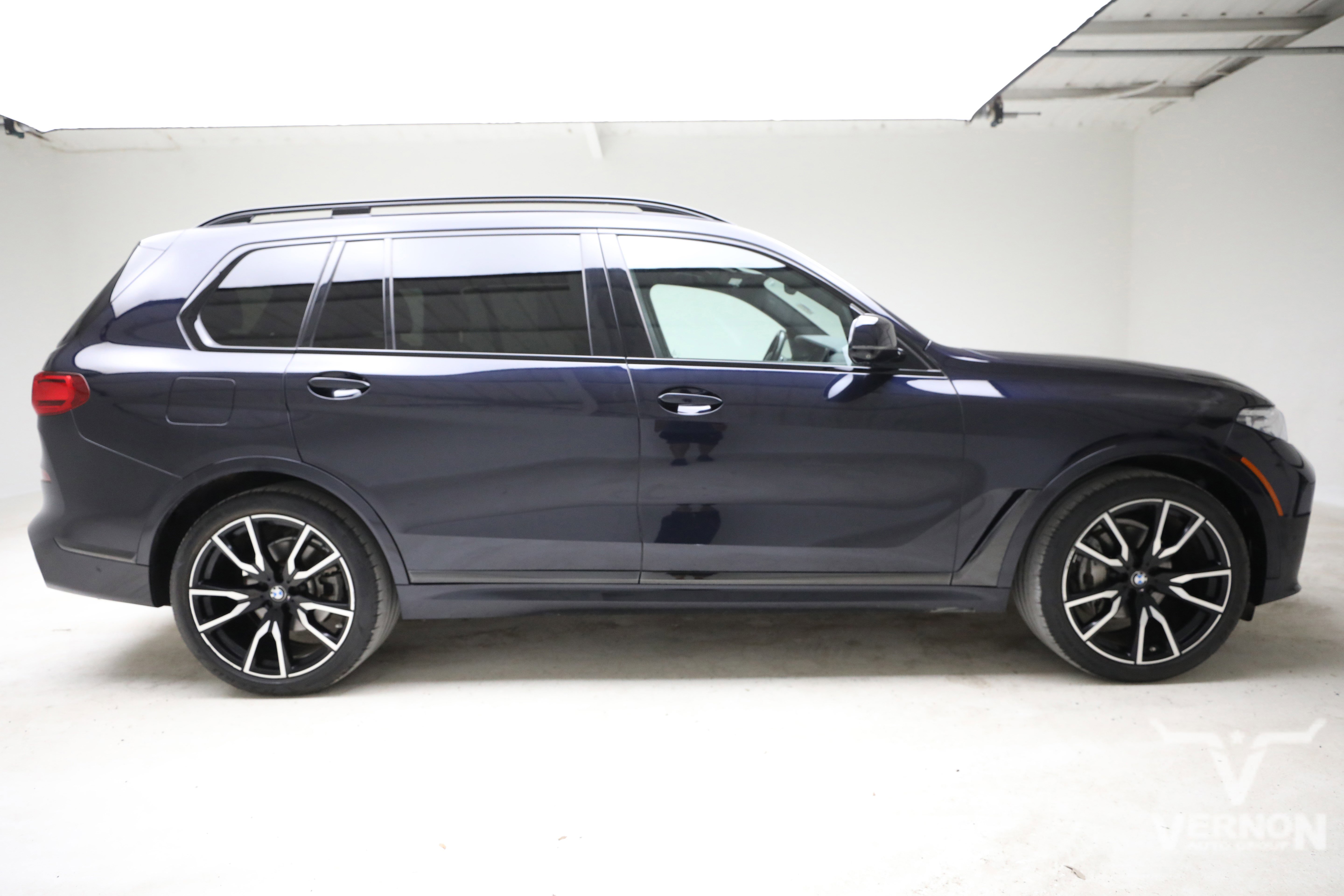 Used 2020 BMW X7 xDrive40i w/ M Sport Package AWD/4WD image 6