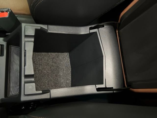 Certified 2025 Subaru Forester Touring w/ Touring Package AWD/4WD image 26