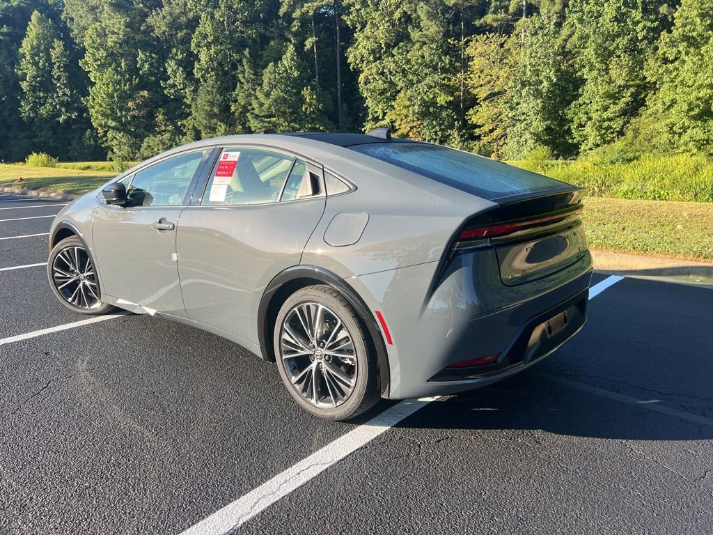 New 2026 Toyota Prius XLE image 4