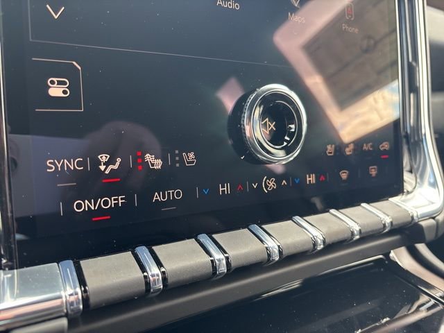 New 2026 GMC Yukon Denali w/ Sun & Power Step Package image 18