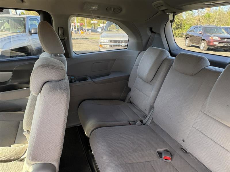 Used 2016 Honda Odyssey SE image 13